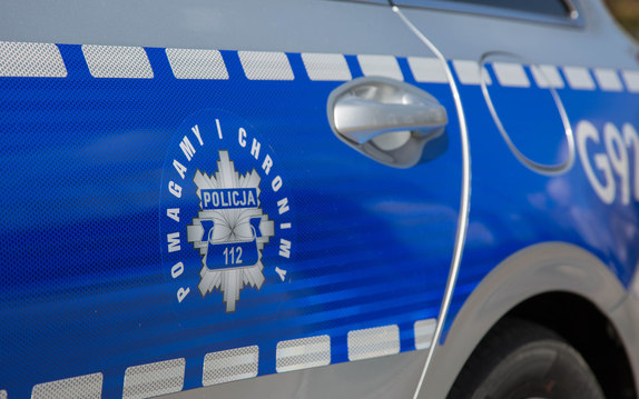 drzwi boczne oznakowanego radiowozu.jpg