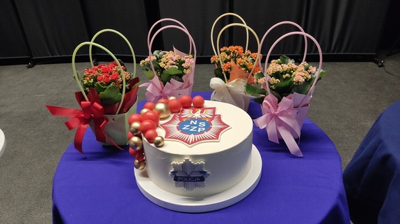 obchody Dnia Kobiet w dąbrowskiej komendzie